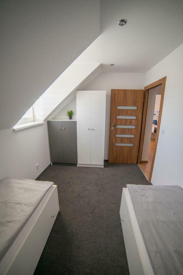 Apartamenty Lesna リマノバ エクステリア 写真